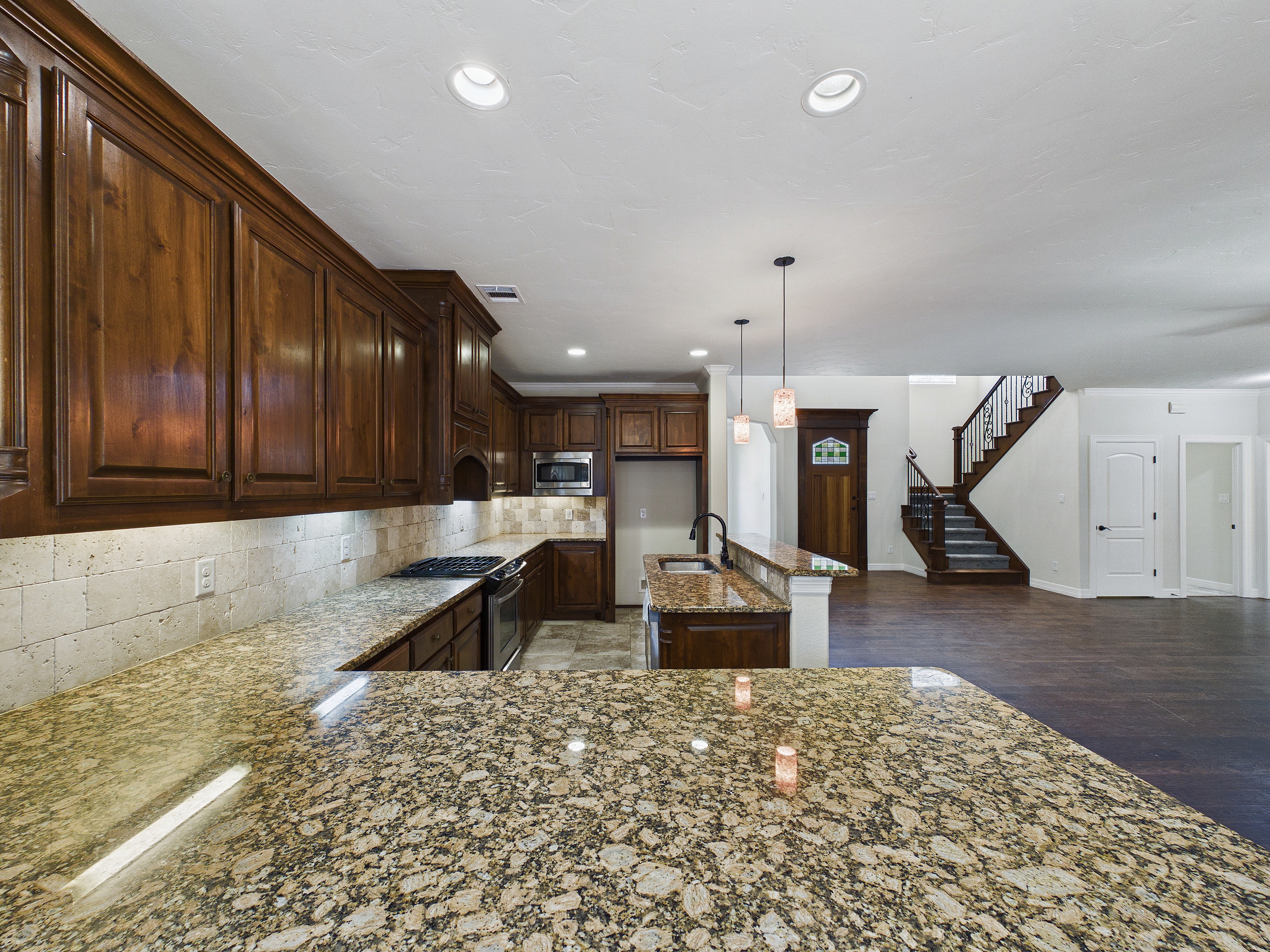 2229 Moonlight Bay, Flower Mound